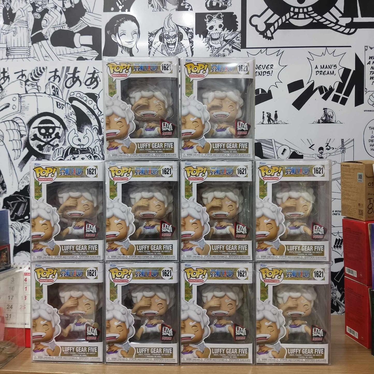 On Hand Luffy Gear 5 Little Things Exclusive Funko Pop!