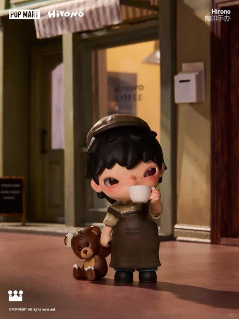 ON HAND Hirono Barista Figure